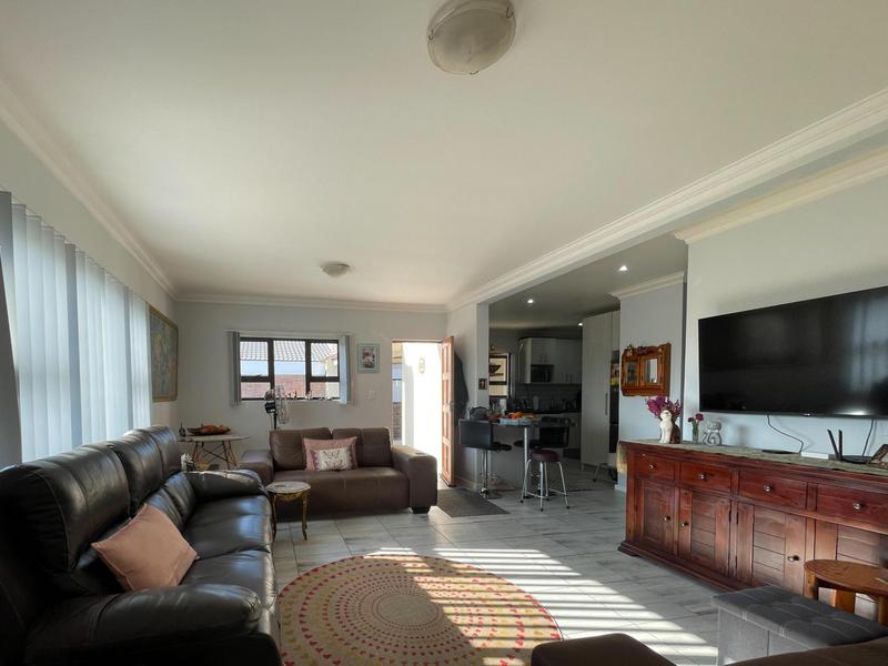 3 Bedroom Property for Sale in Albertinia Western Cape